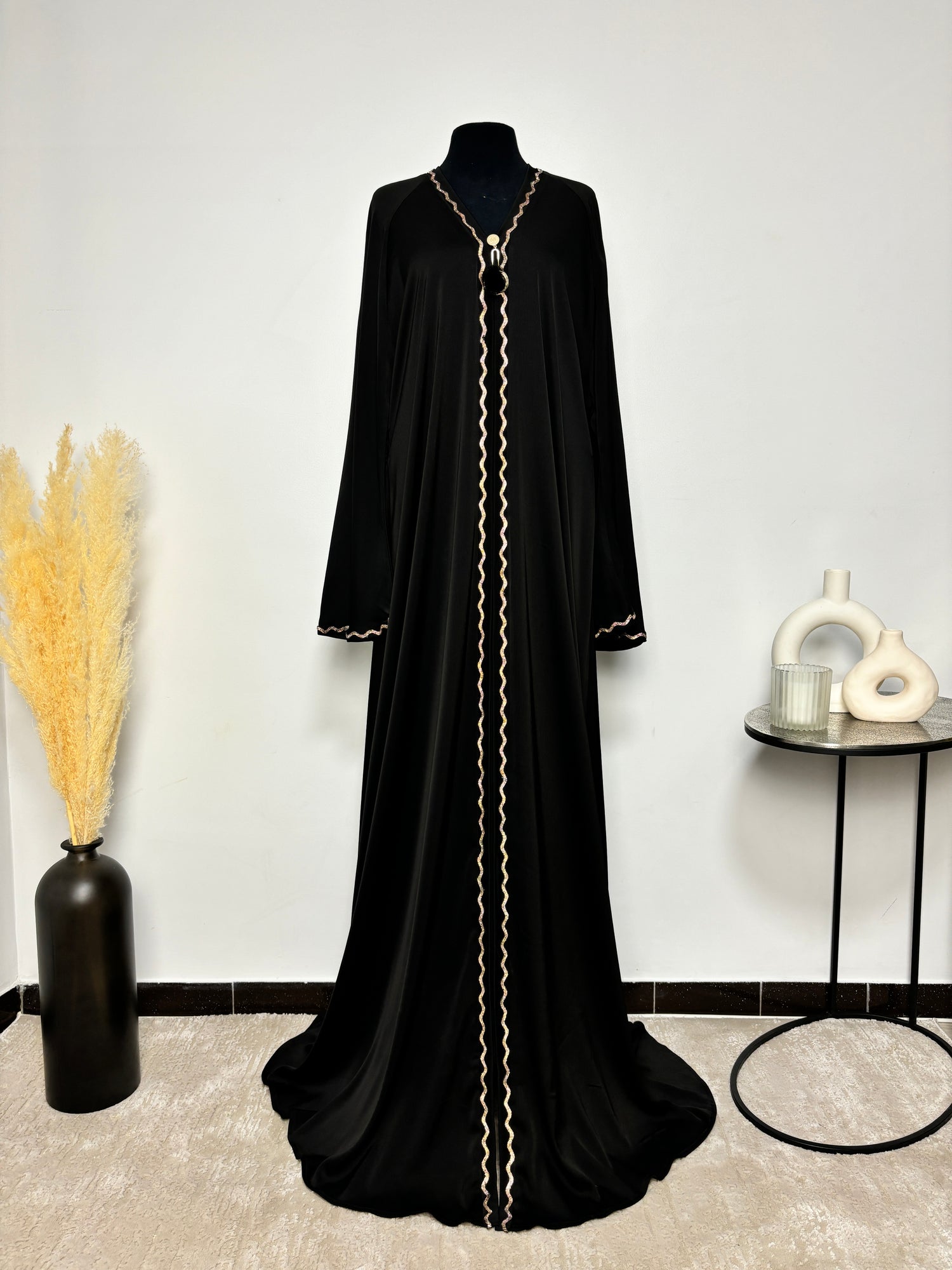 Abaya style Dubaï